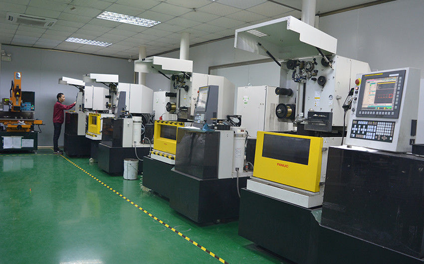 Shenzhen Xiaohongbao Technology Co., Ltd. ligne de production du fabricant